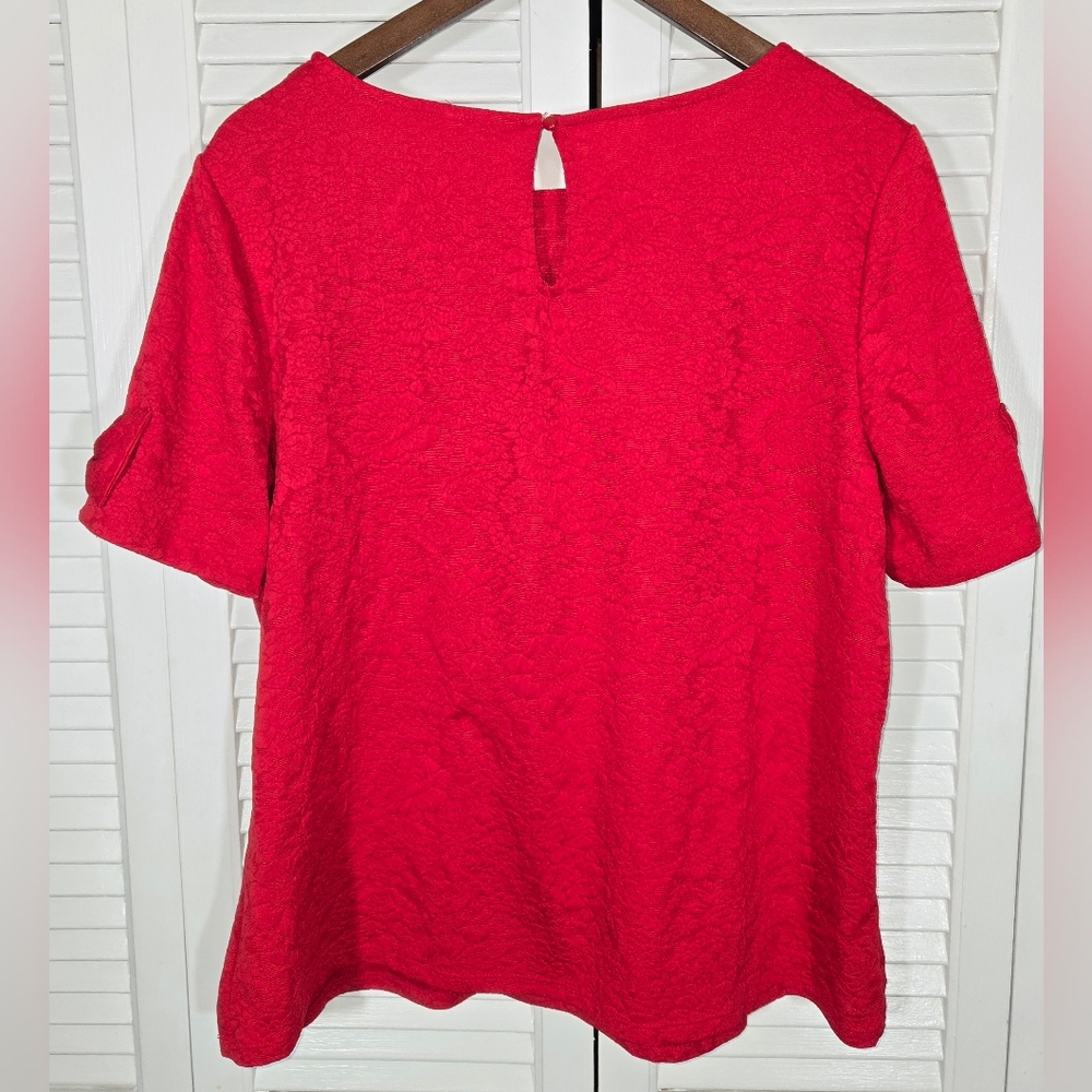 Elle Red Textured Jacquard Floral Pattern Bow Detail Short Sleeve Blouse Sz XL - Picture 5 of 5